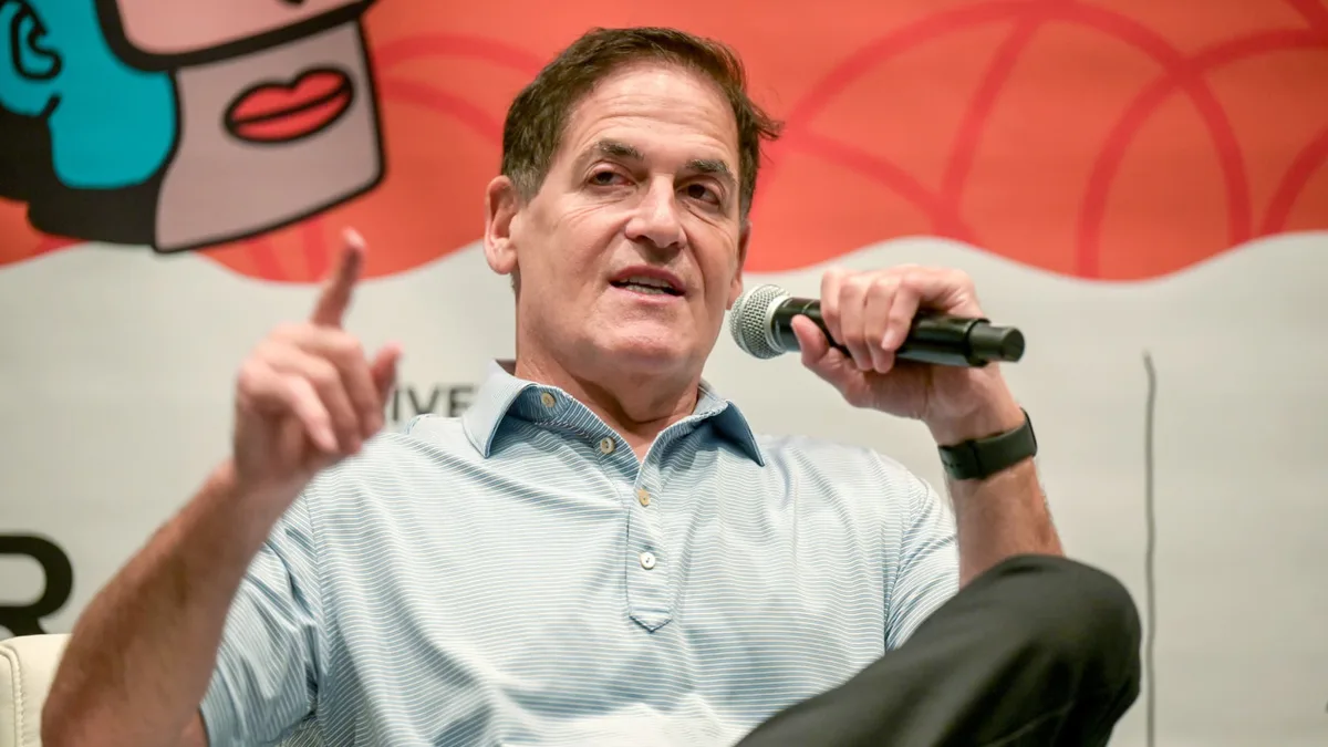 Mark Cuban's $125,000 Lifetime Airline Pass: How the Math Worked