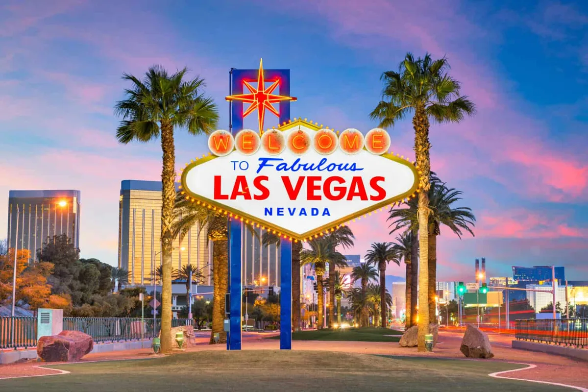 Can You Retire in Las Vegas on $2,500 a Month?