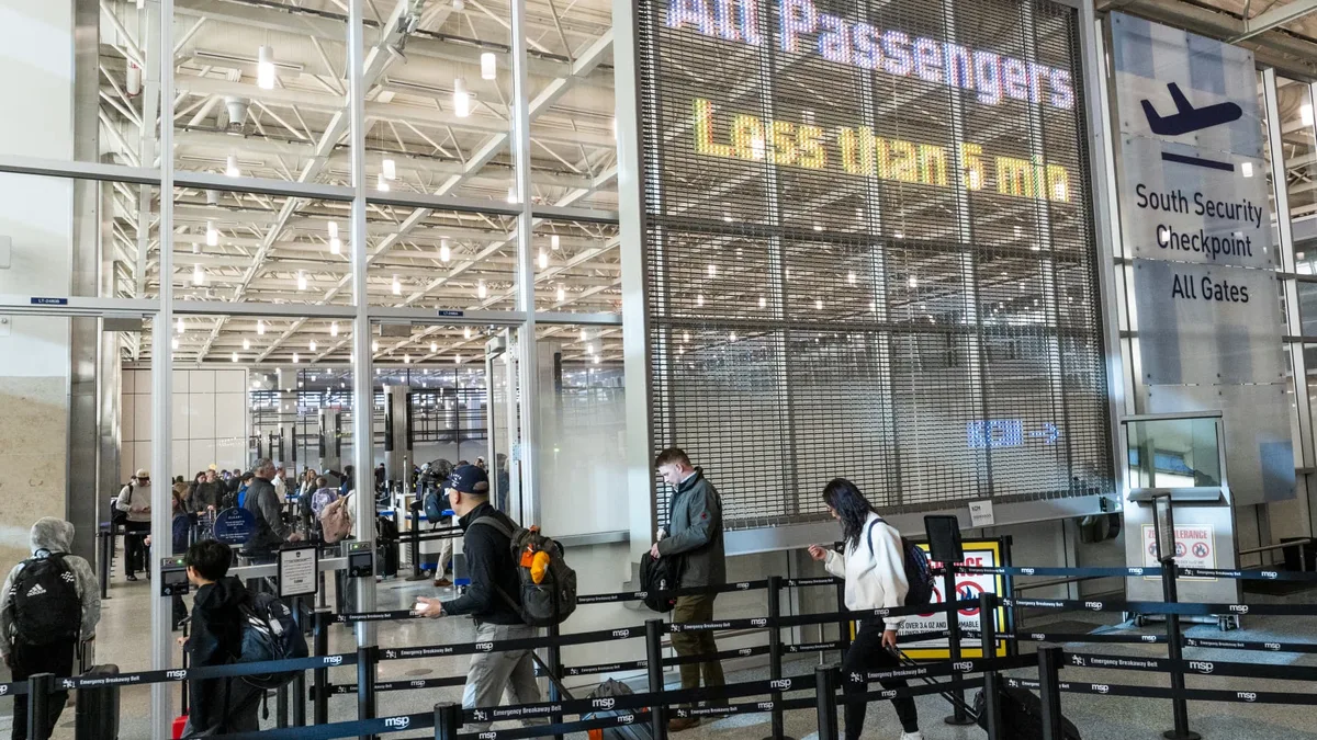 US Airport Satisfaction Scores Rise Even as Travel Hits Near-Record Highs