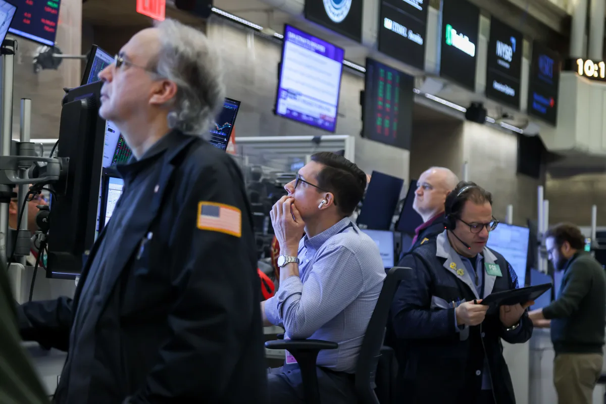 Wells Fargo Shows Key Metric Gains; Eli Lilly Praised Beyond GLP-1s