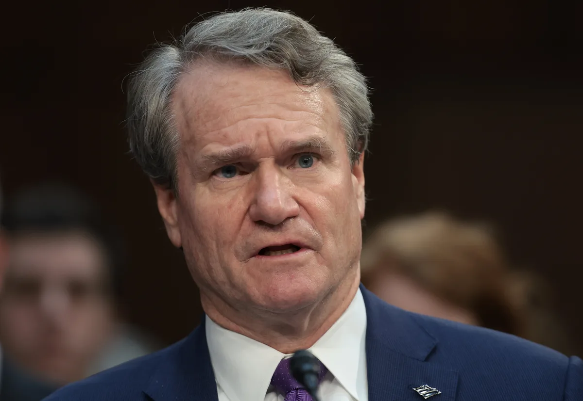 Bank of America Warns Q3 Investment Banking Fees to Drop 10%+