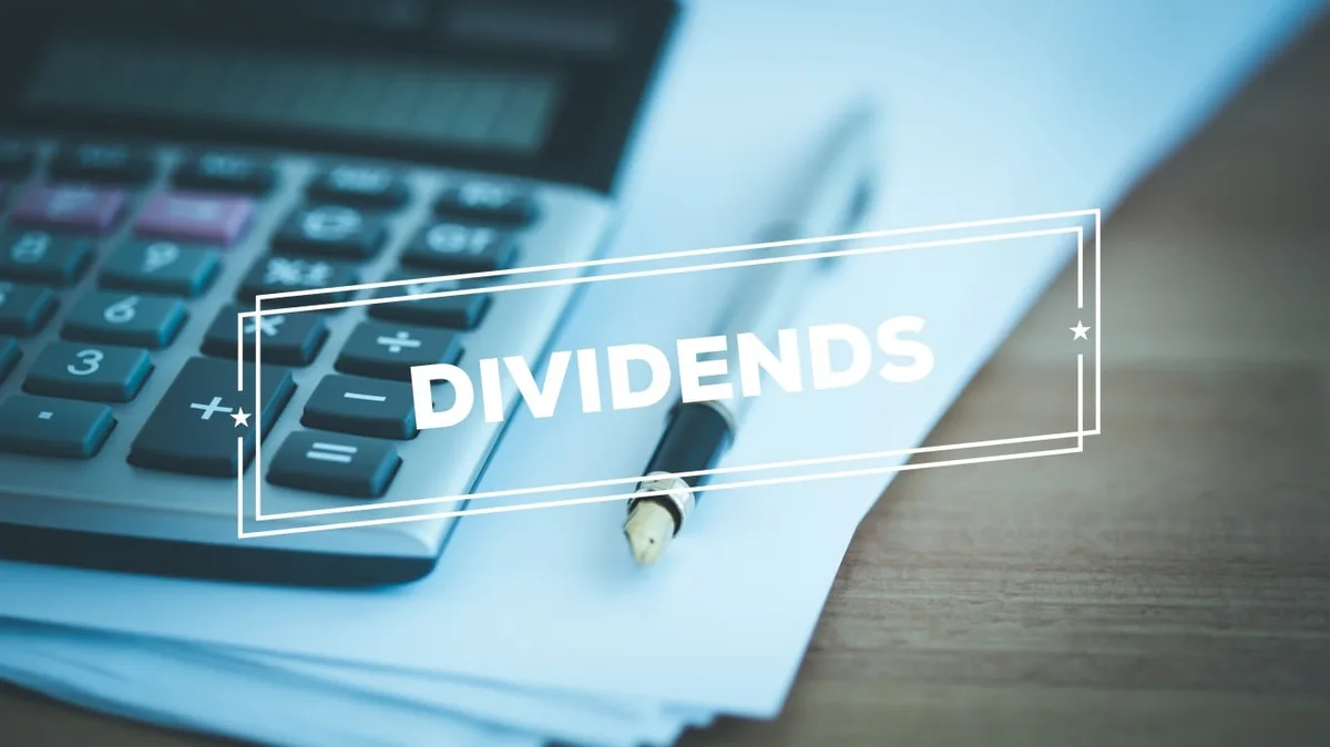 How to Build a $7,600 Monthly Dividend Paycheck
