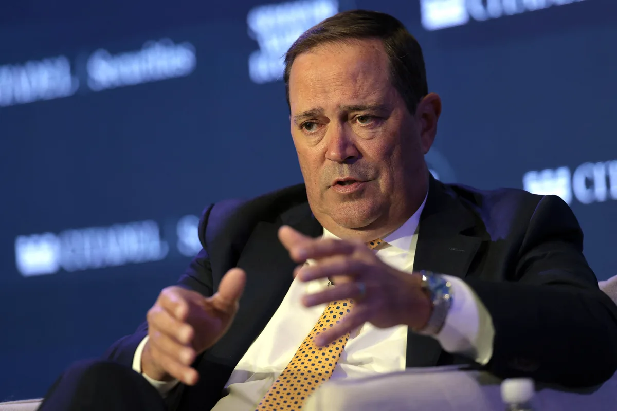 Cisco Shares Fall 5% After Piper Sandler Cuts Price Target